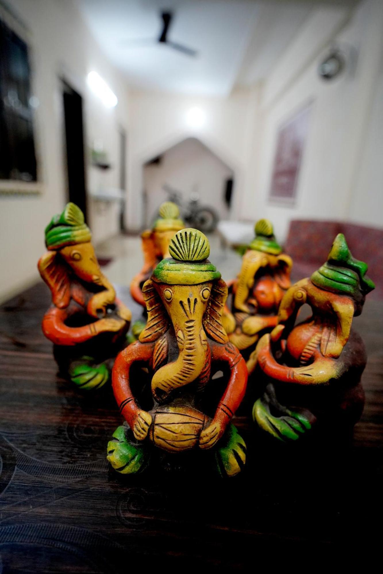Banaras Gully House 500 Ft From The Ghats Váránaszi Kültér fotó